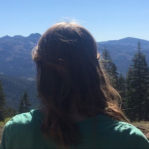 Meet your Posher, Hayley